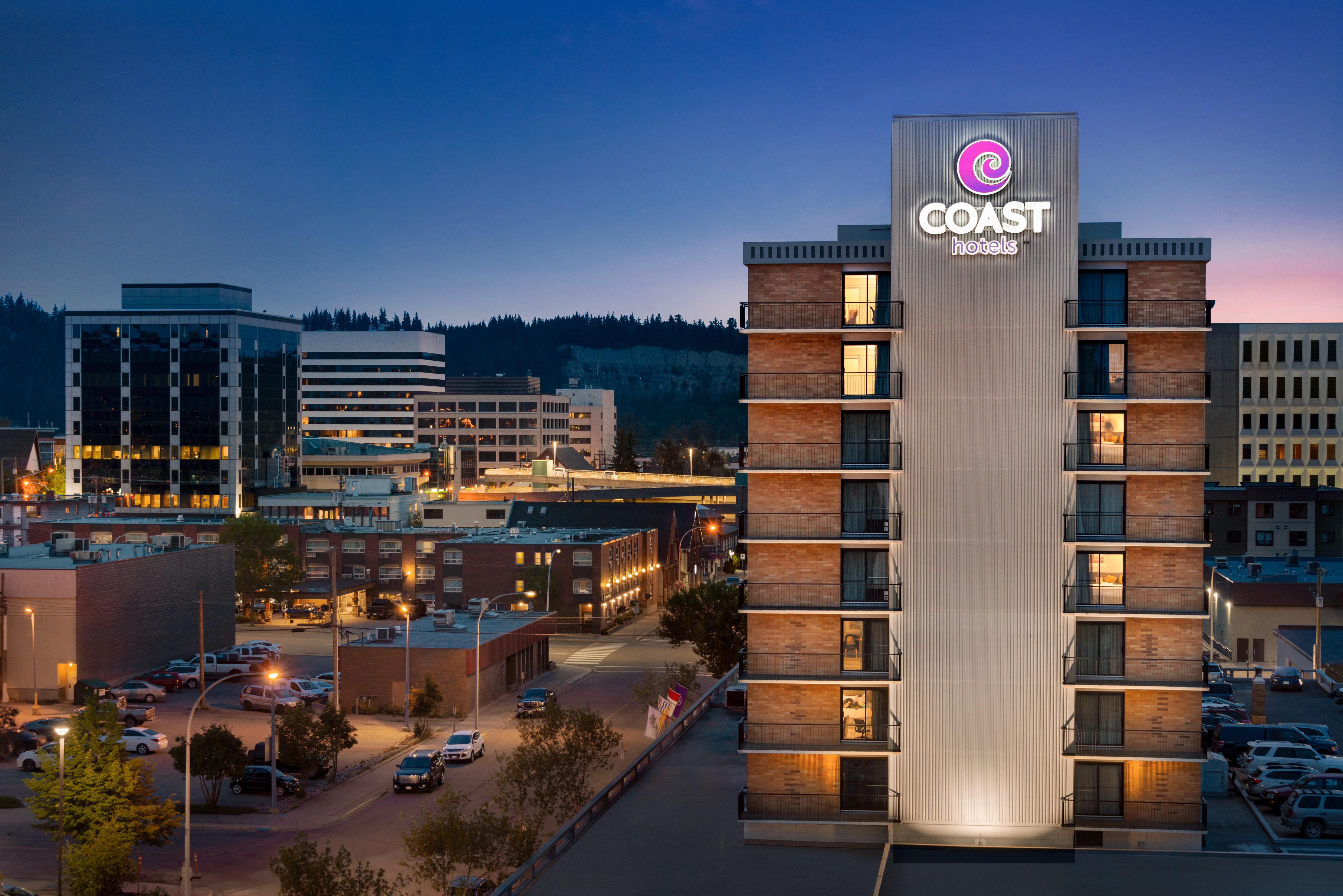 Coast Prince George Hotel By Apa Экстерьер фото