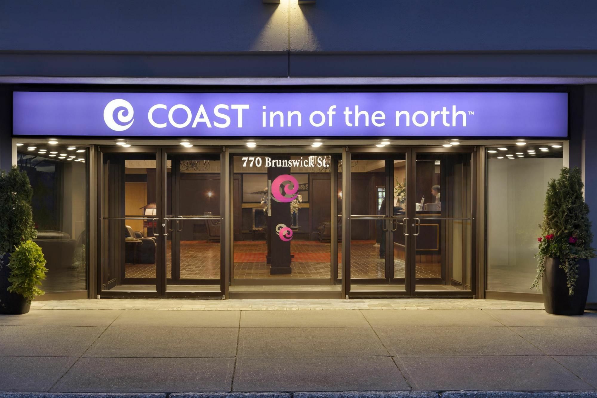 Coast Prince George Hotel By Apa Экстерьер фото